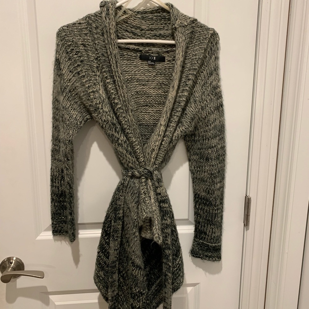 Thick Black Ombré Cardigan with tie front